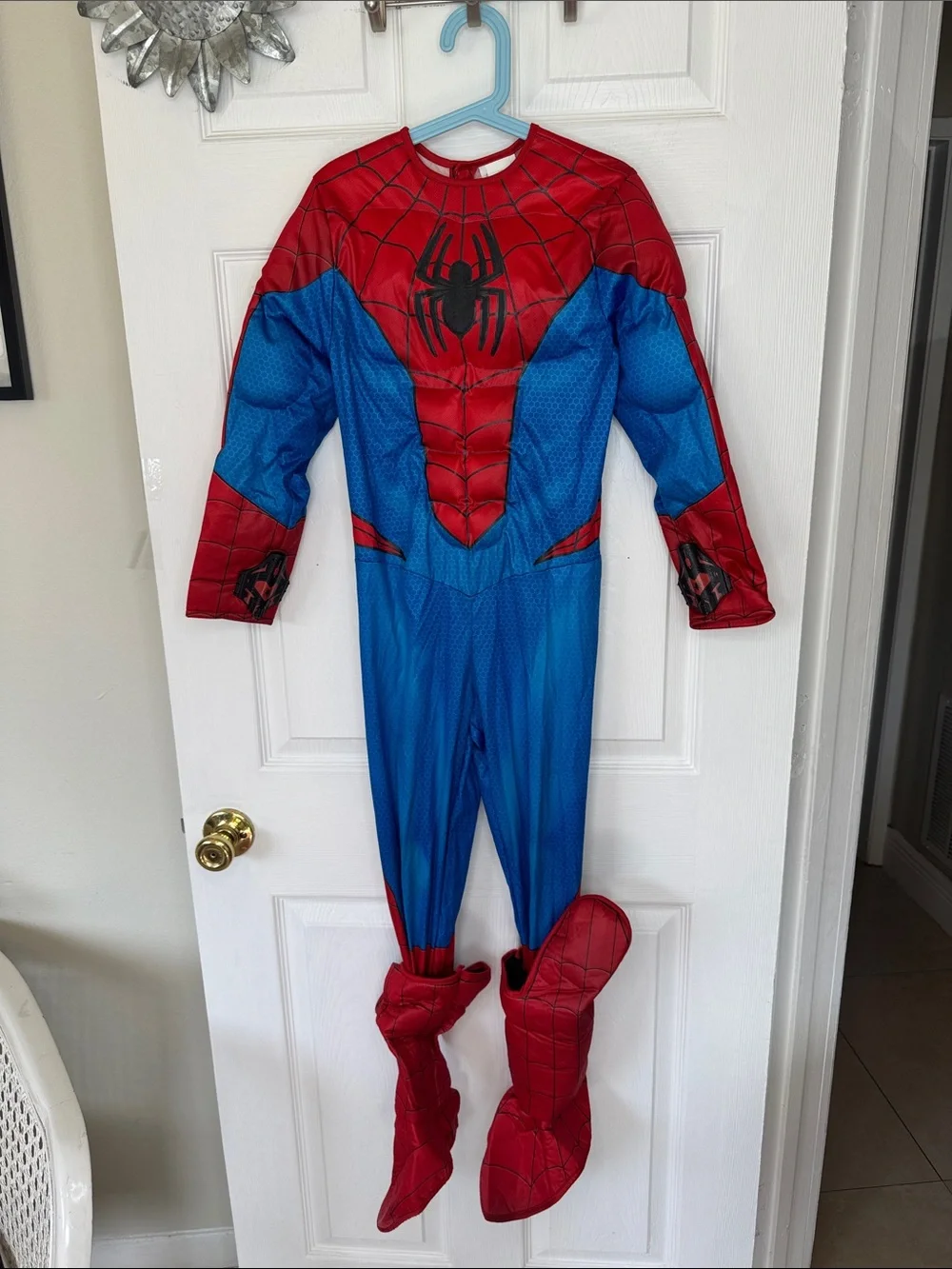Marvel Spider-Man Muscle Kids Costume with Full Over Head Mask. Sz Medium Kids.